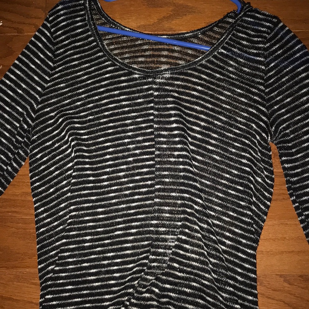 Black and white long sleeve